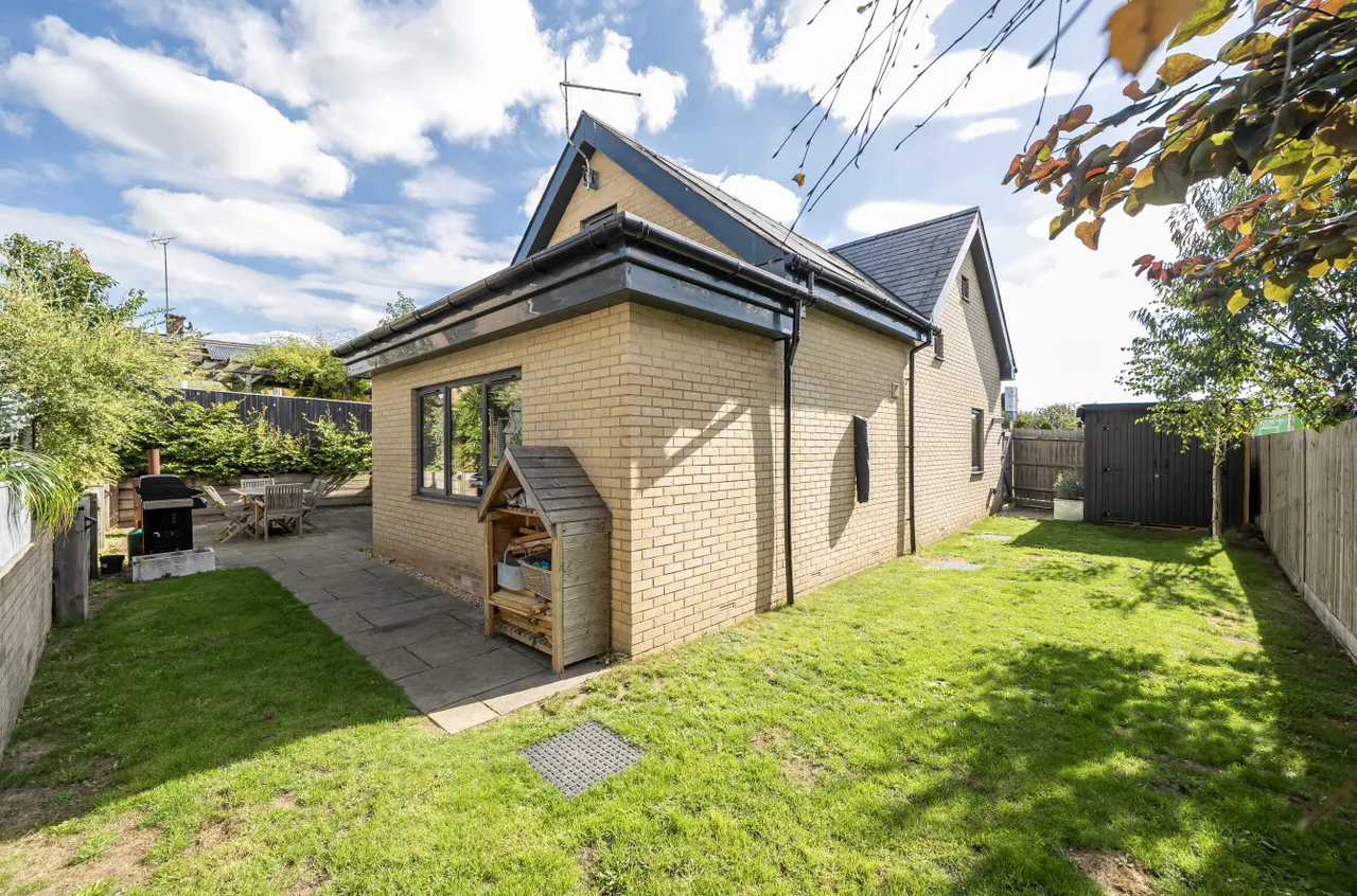 Perins Close, Alresford, SO24, photo 15