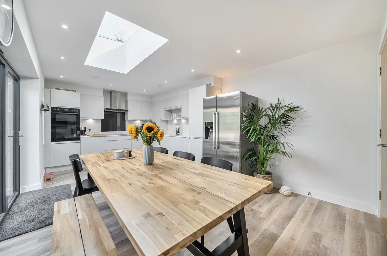 Perins Close, Alresford, SO24, photo 5