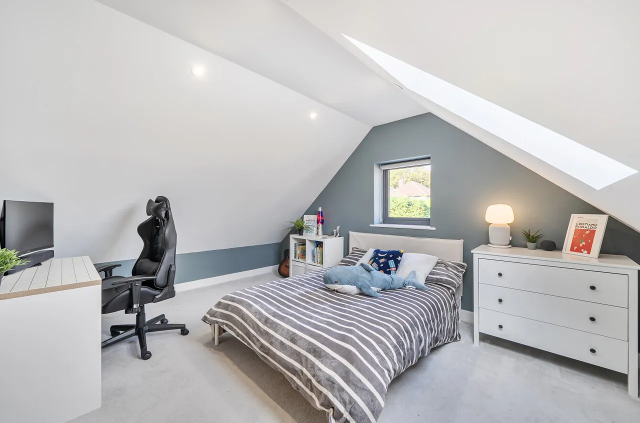 Perins Close, Alresford, SO24, photo 9