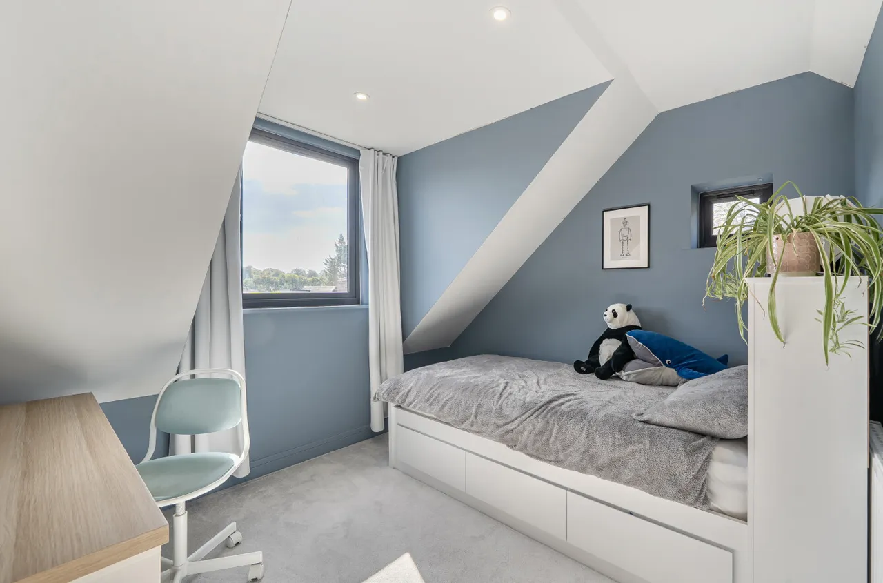 Perins Close, Alresford, SO24, photo 10