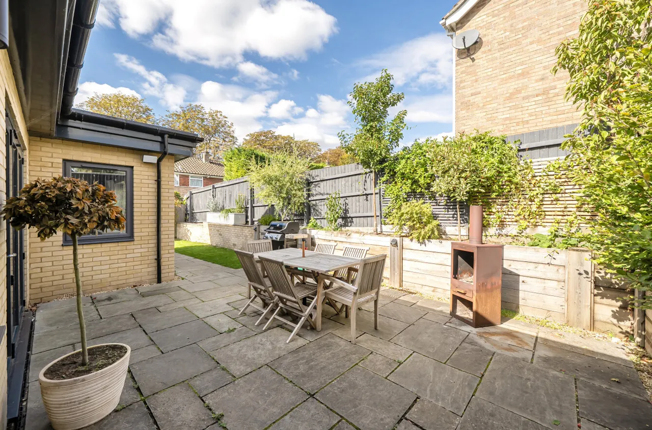 Perins Close, Alresford, SO24, photo 12