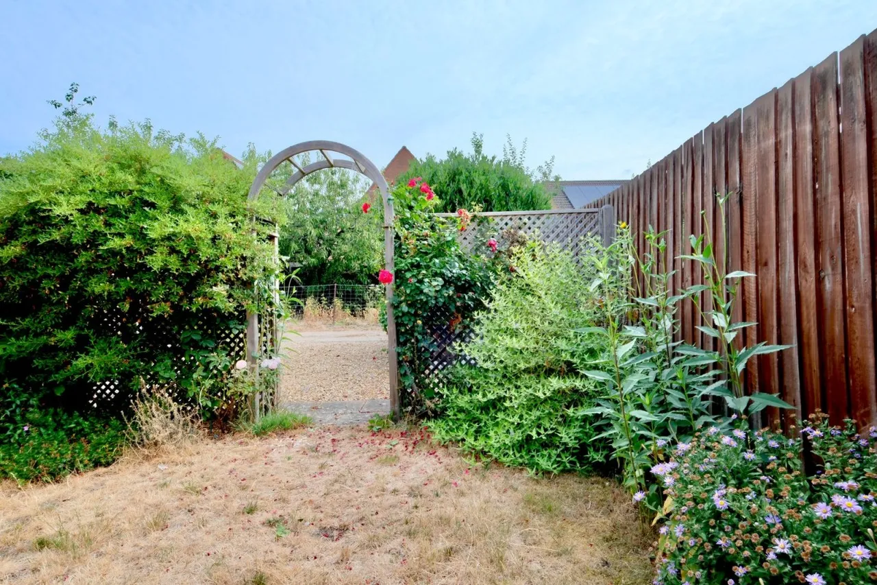 Sapley Road, Hartford, PE29, photo 11