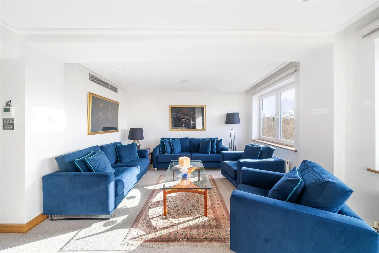 3 bed flat for sale, Piccadilly, Mayfair, W1J