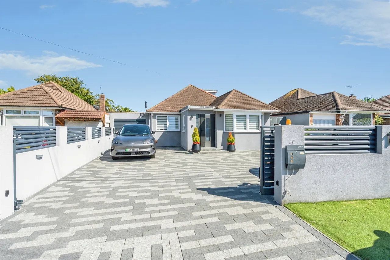 Normans Drive, Bognor Regis, photo 12