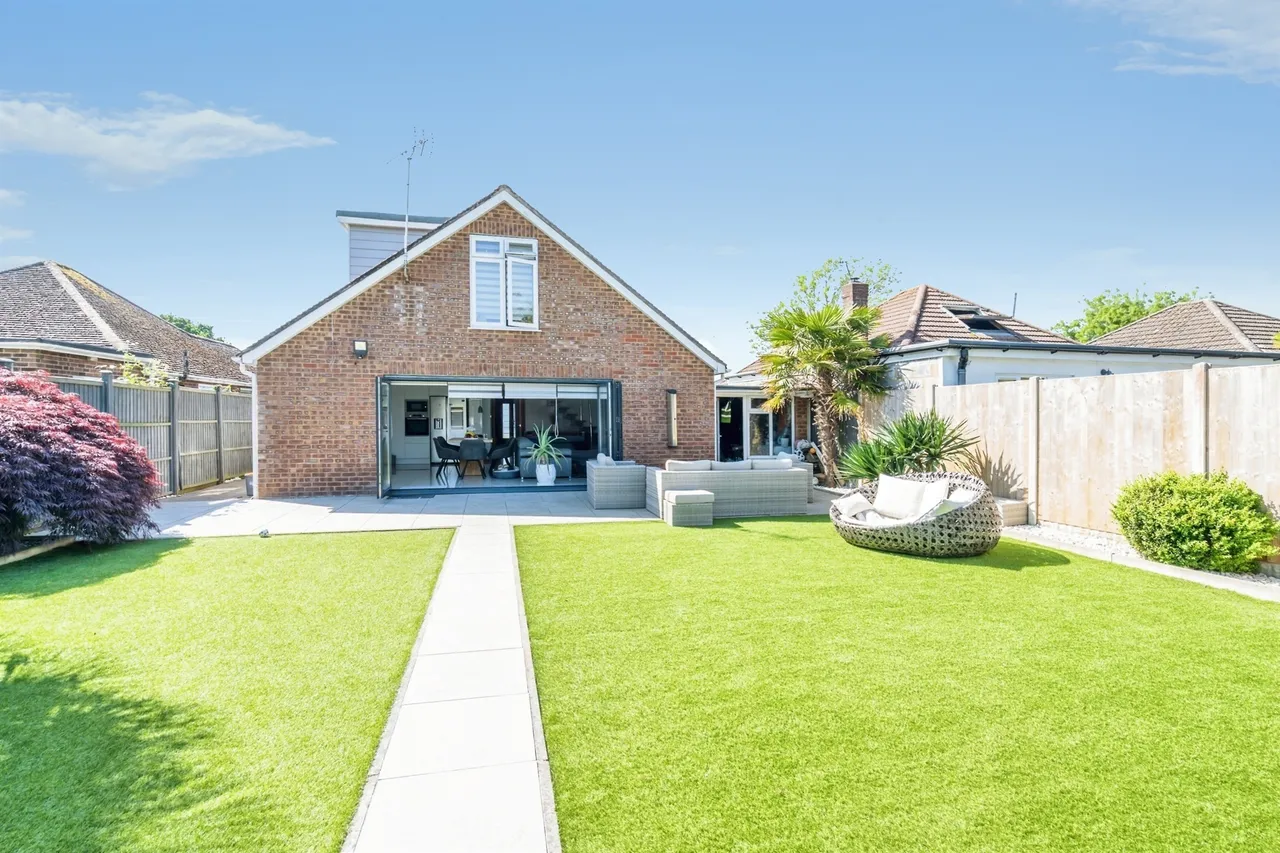 Normans Drive, Bognor Regis, photo 2