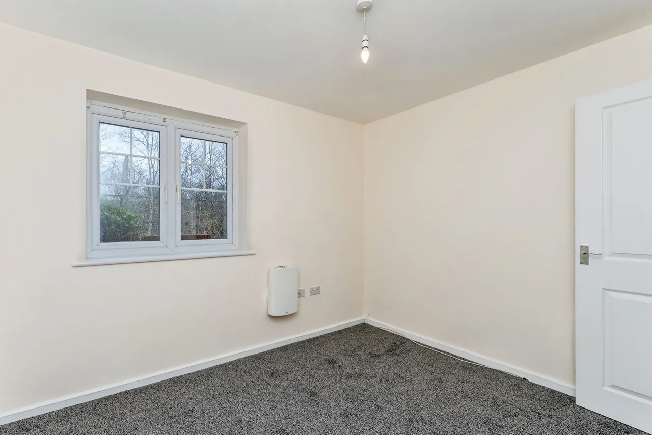 Robinson Road, Ellesmere Port, CH65, photo 7