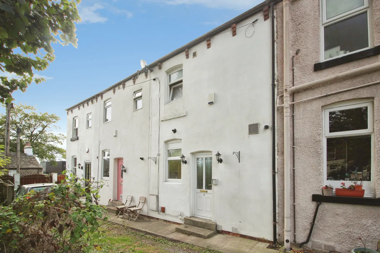 2 bed house for sale, Regent Terrace, Leeds, LS7