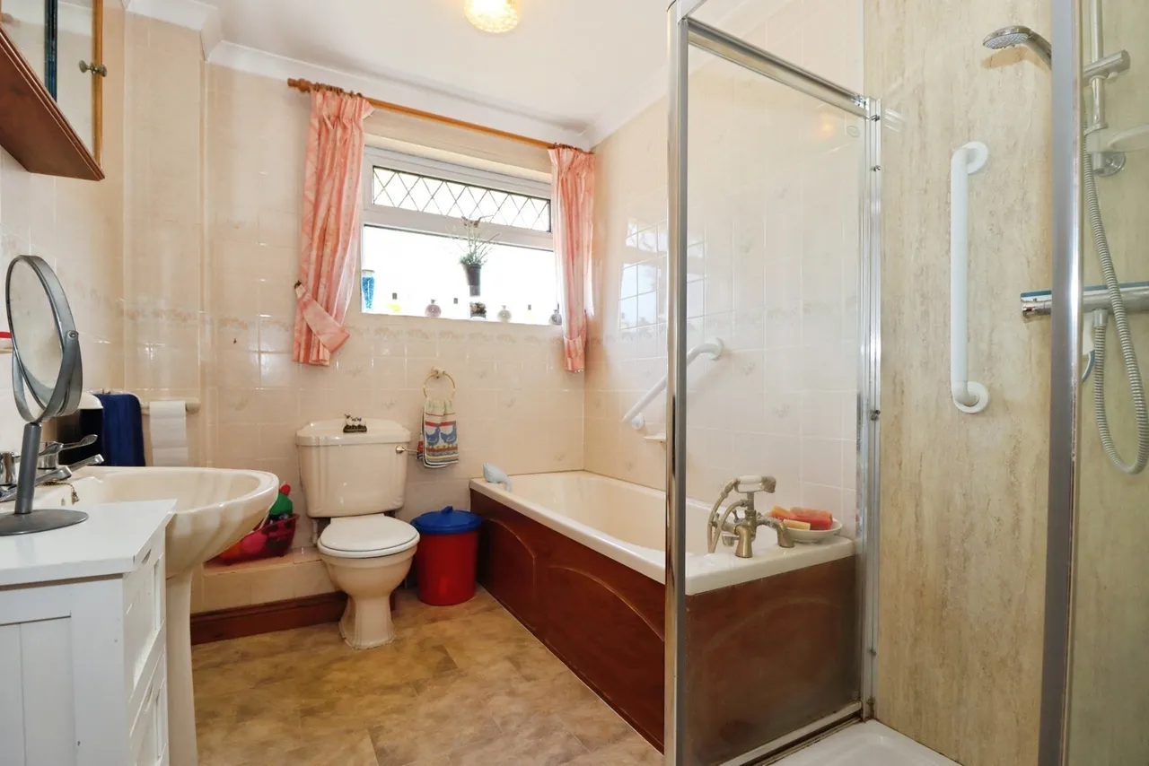 Dovecote, Yate, Bristol, Gloucestershire, BS37, photo 17