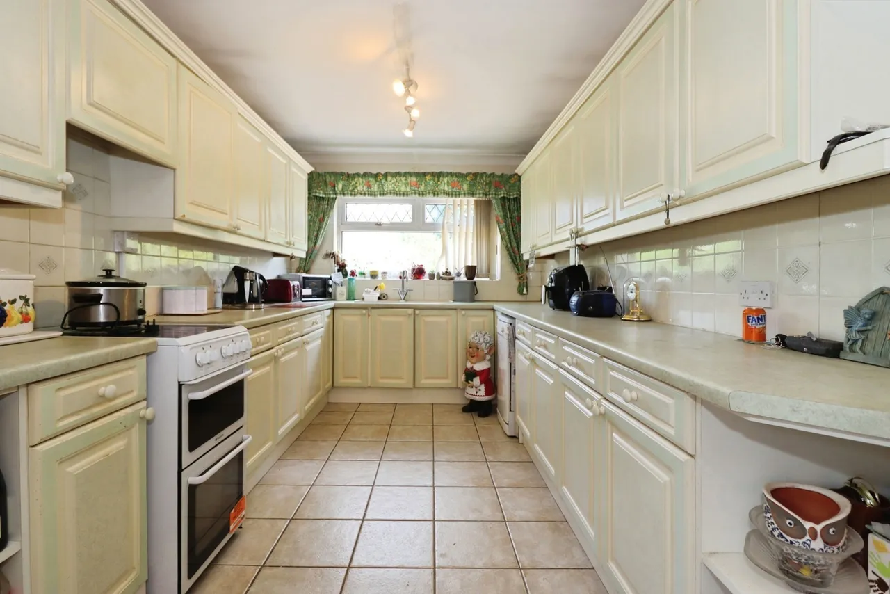 Dovecote, Yate, Bristol, Gloucestershire, BS37, photo 4