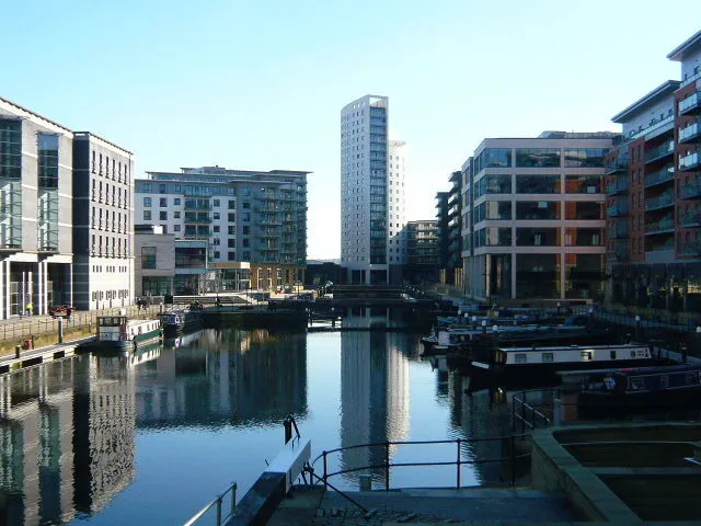 Crozier House, Leeds Dock, City Centre, photo 5