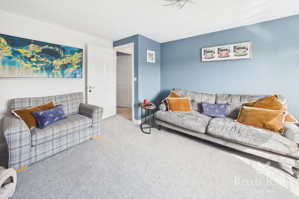 Castle Lodge Avenue, Rothwell, West Yorkshire, LS26, photo 7