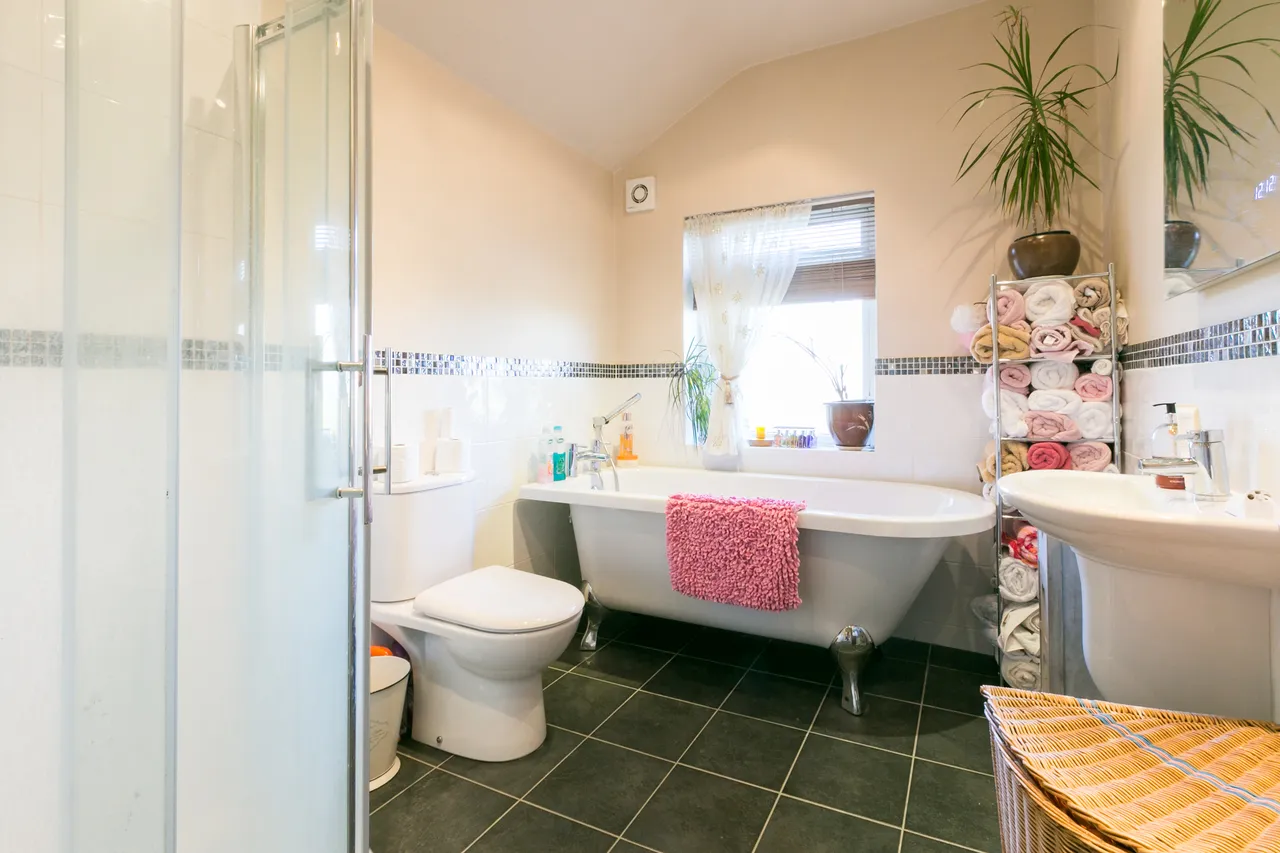 Liverpool Road South, Burscough, L40, photo 8