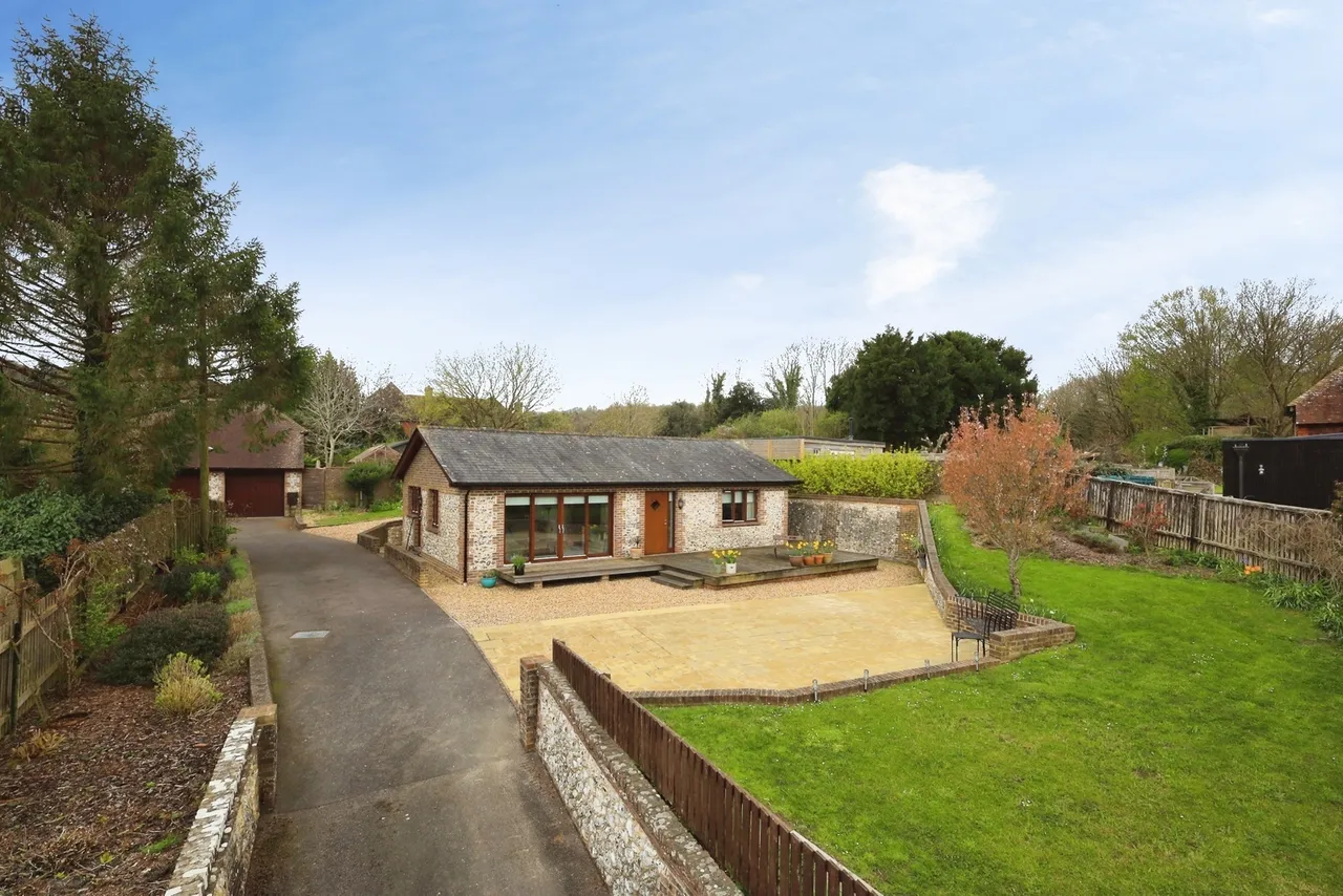 The Street, Offham, BN7, photo 20