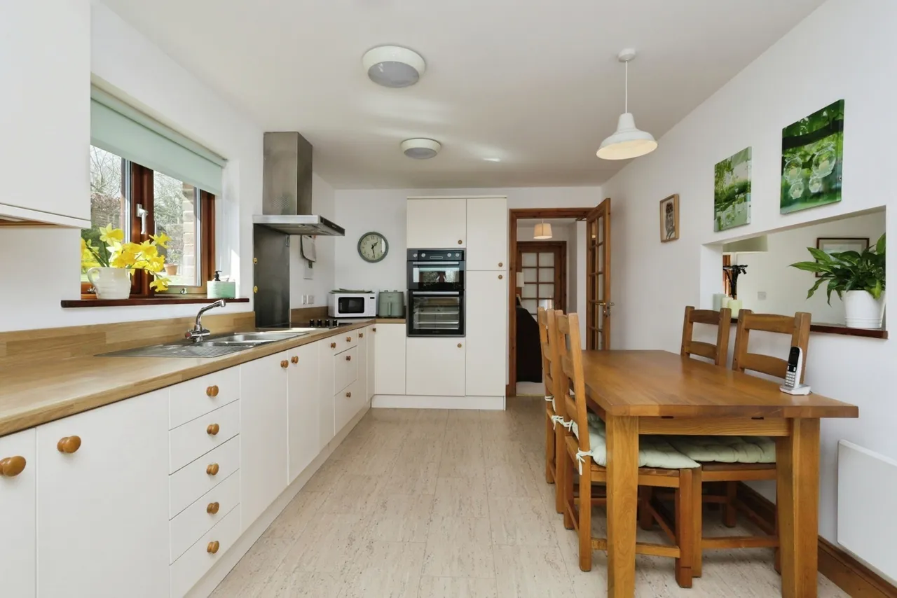 The Street, Offham, BN7, photo 14