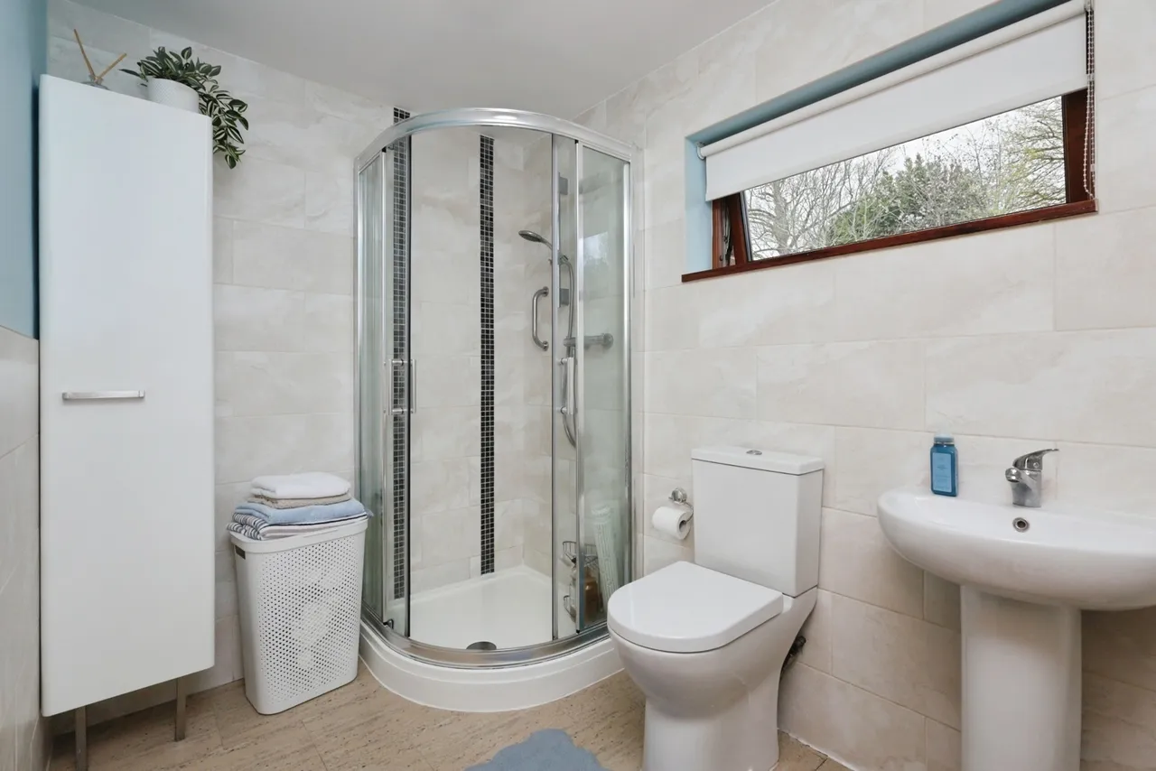The Street, Offham, BN7, photo 11