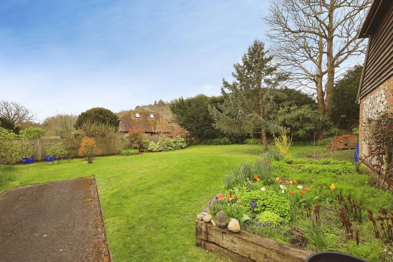 The Street, Offham, BN7, photo 18