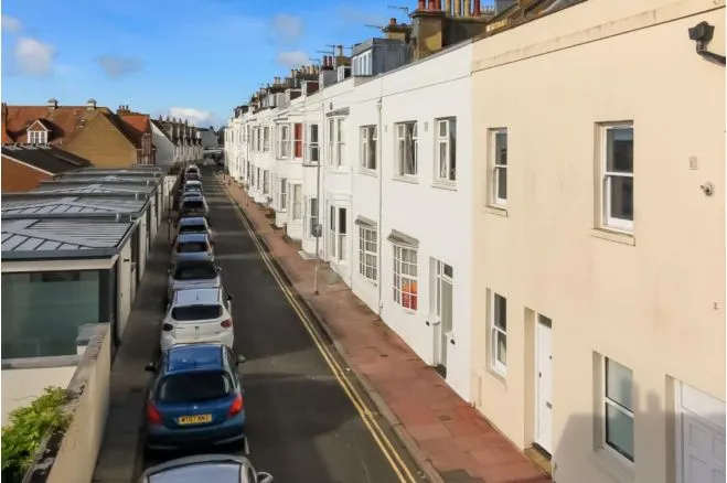 2 bed flat for sale, St. Nicholas Road, Brighton, BN1