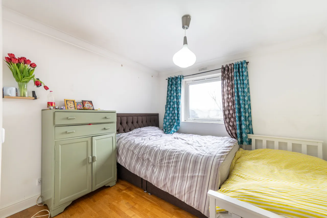 London, NW10, photo 7
