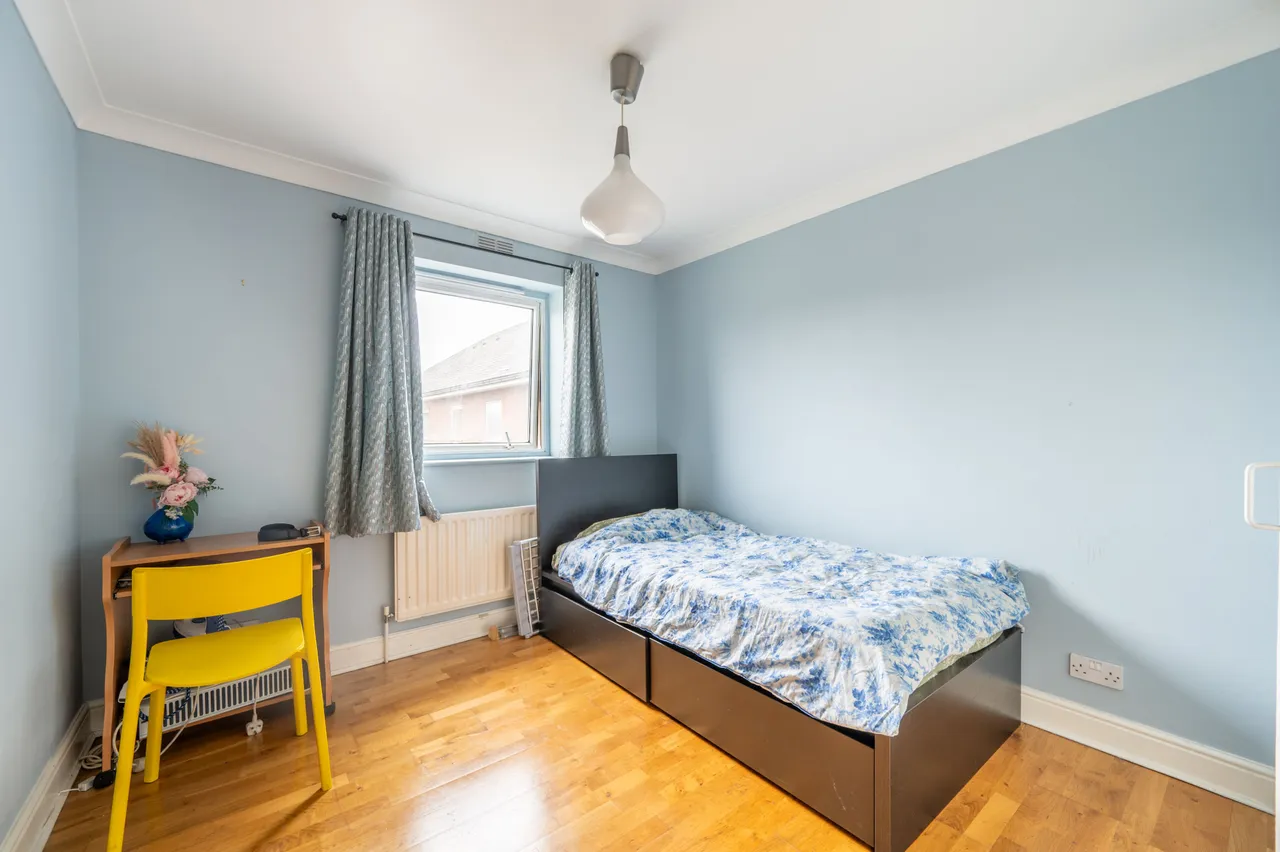 London, NW10, photo 6