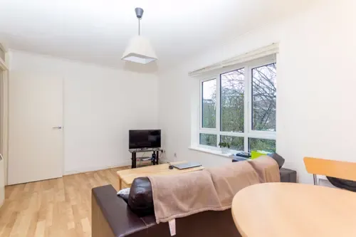 Scott Lidgett Crescent, London, SE16, photo 2