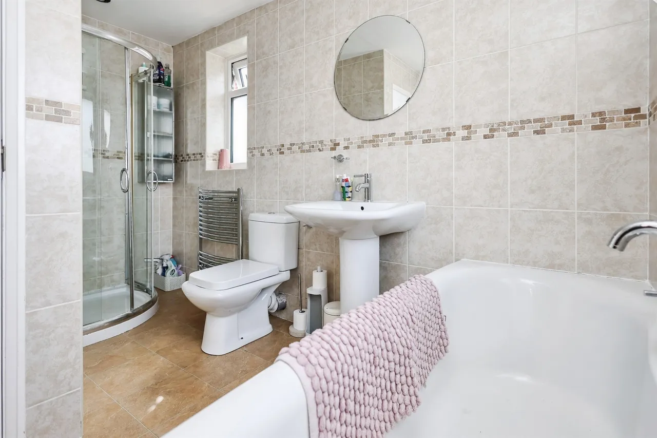 Merecote Road, Solihull, B92, photo 18