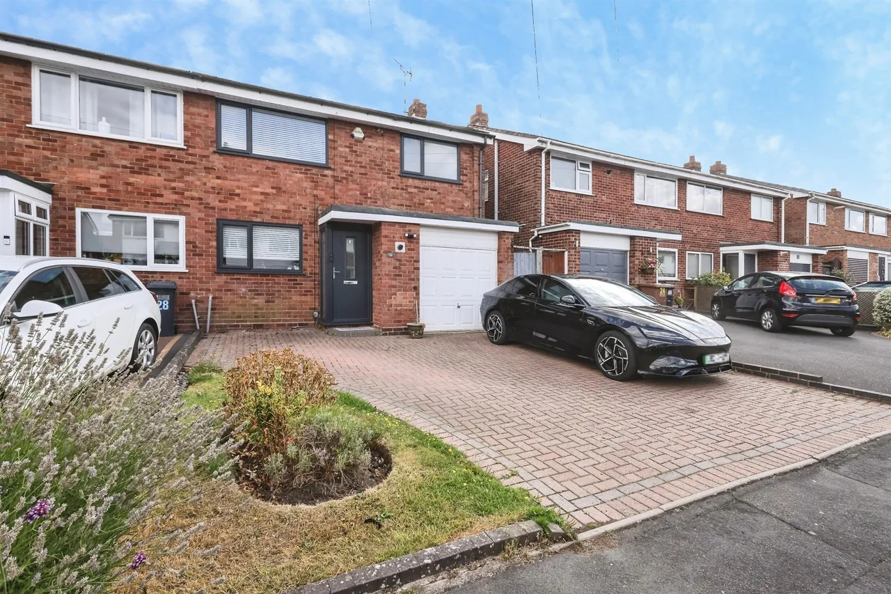 Merecote Road, Solihull, B92, photo 2
