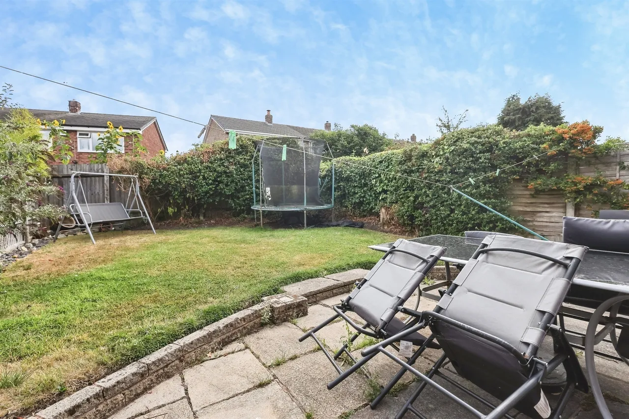 Merecote Road, Solihull, B92, photo 31
