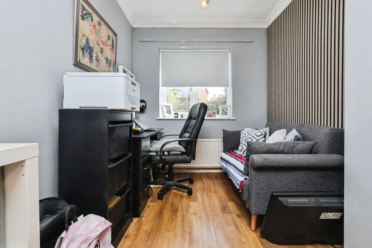 Merecote Road, Solihull, B92, photo 7