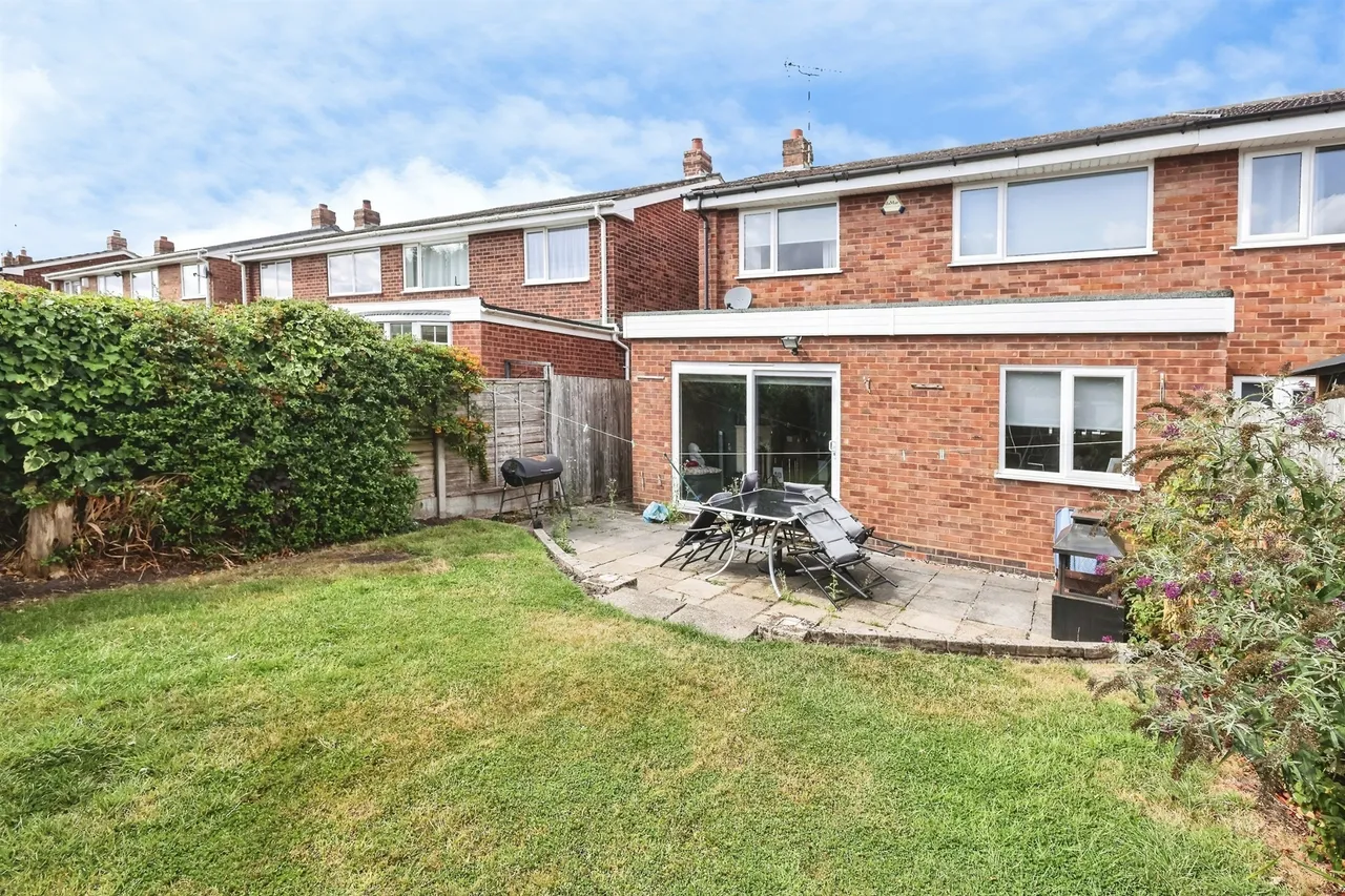Merecote Road, Solihull, B92, photo 28