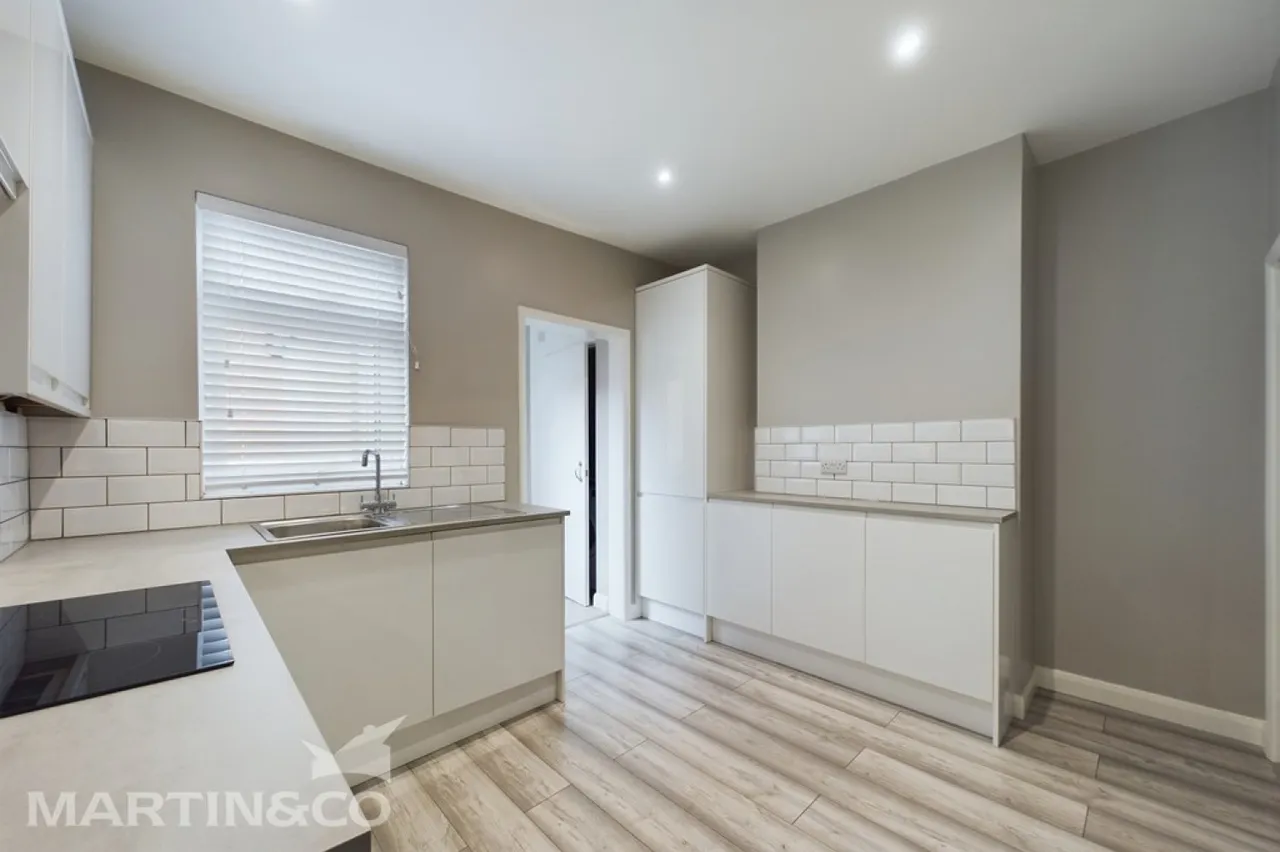 Victoria Road, TN1, photo 3