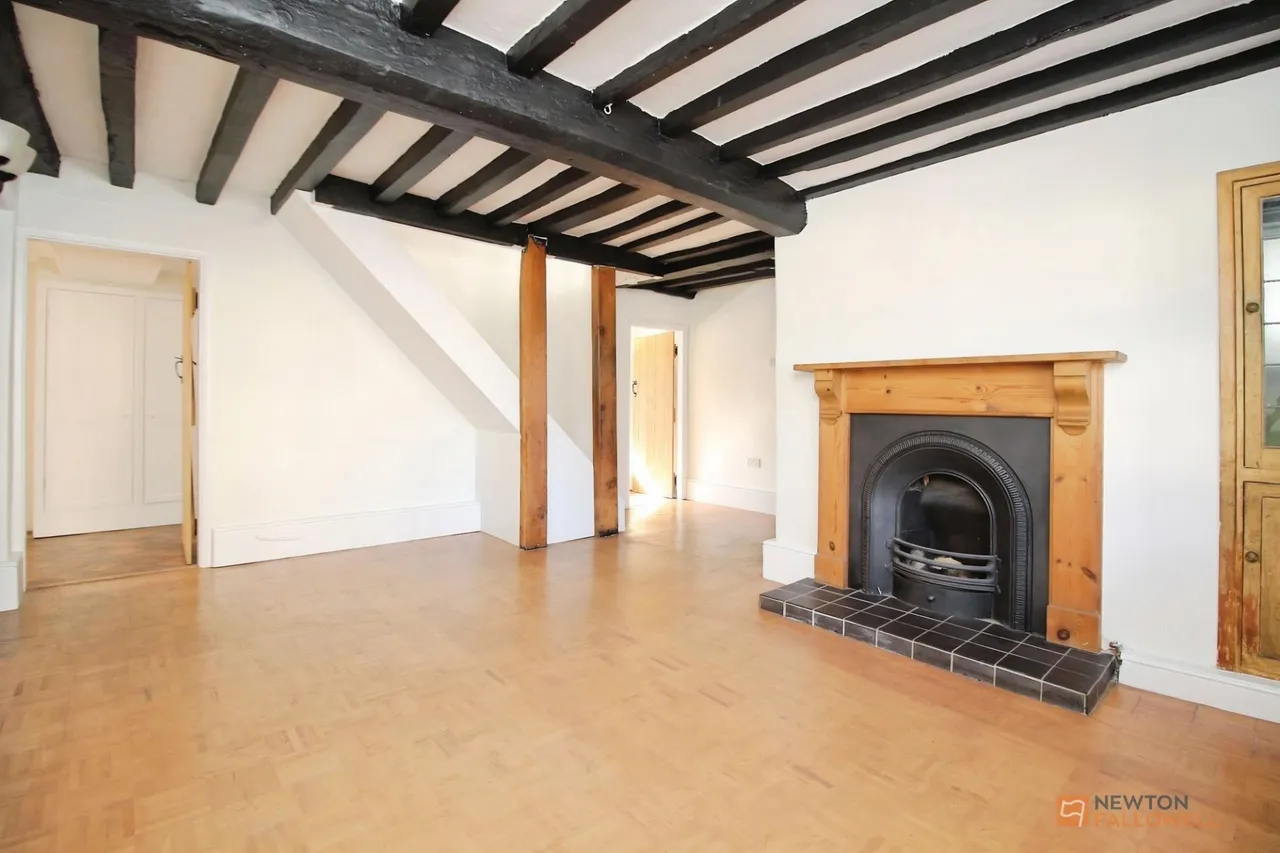 High Street, Syston, LE7, photo 5