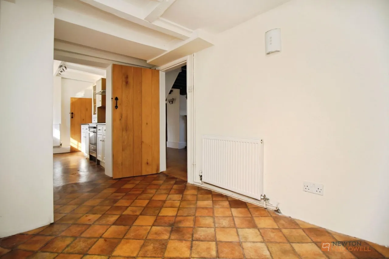 High Street, Syston, LE7, photo 11