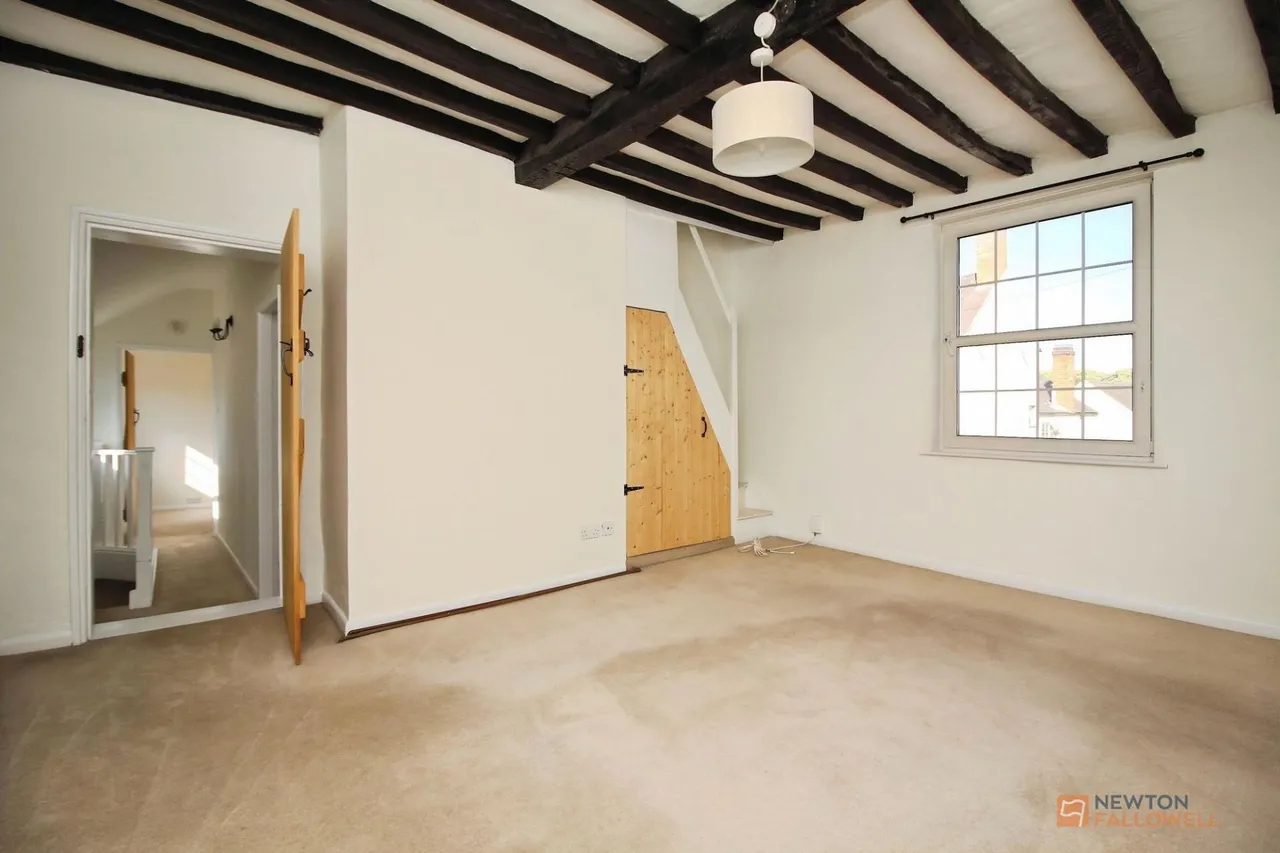 High Street, Syston, LE7, photo 16