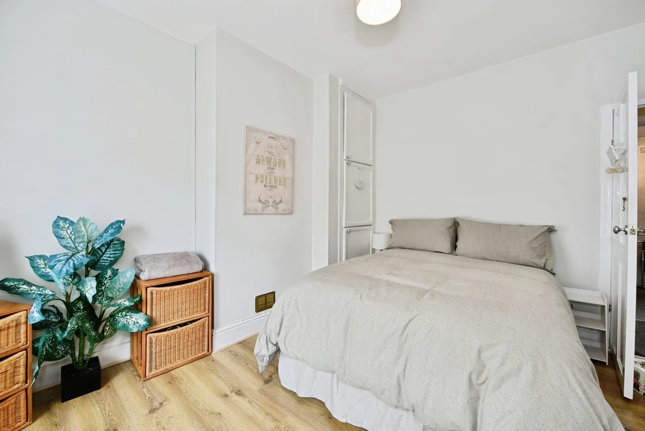 Hall Road, Handsworth, Sheffield, S13, photo 13
