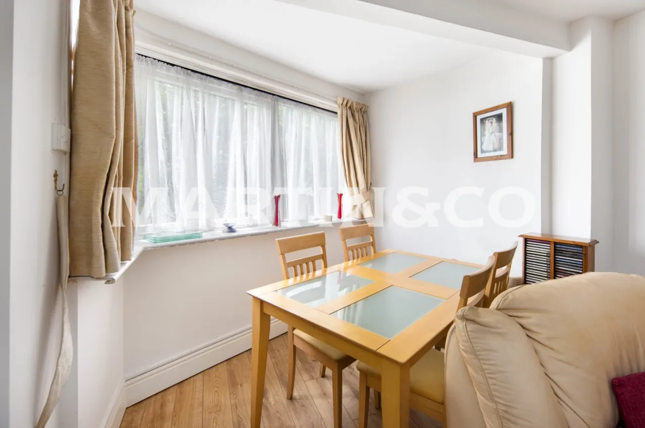 Aldersbrook, London, photo 8
