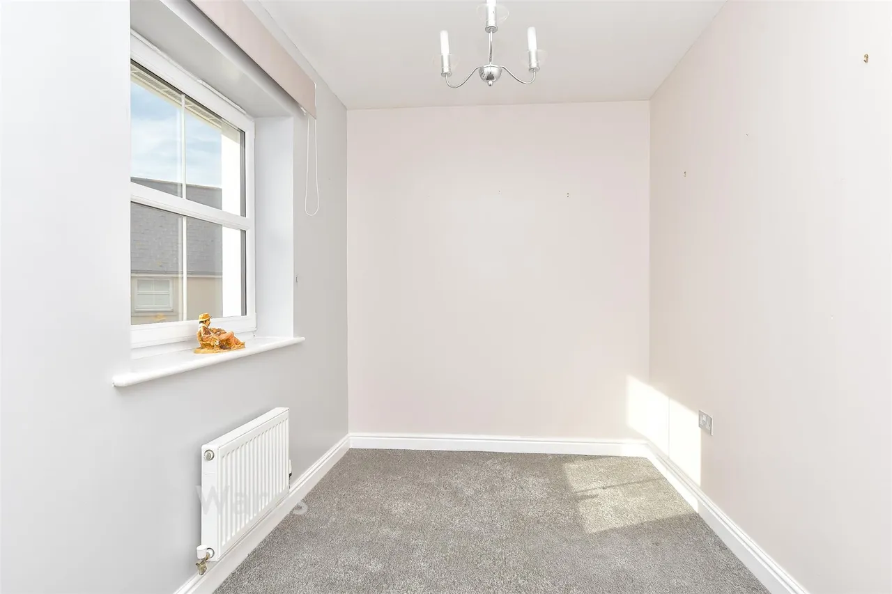 Cliffhouse Avenue, Minster On Sea, ME12, photo 10