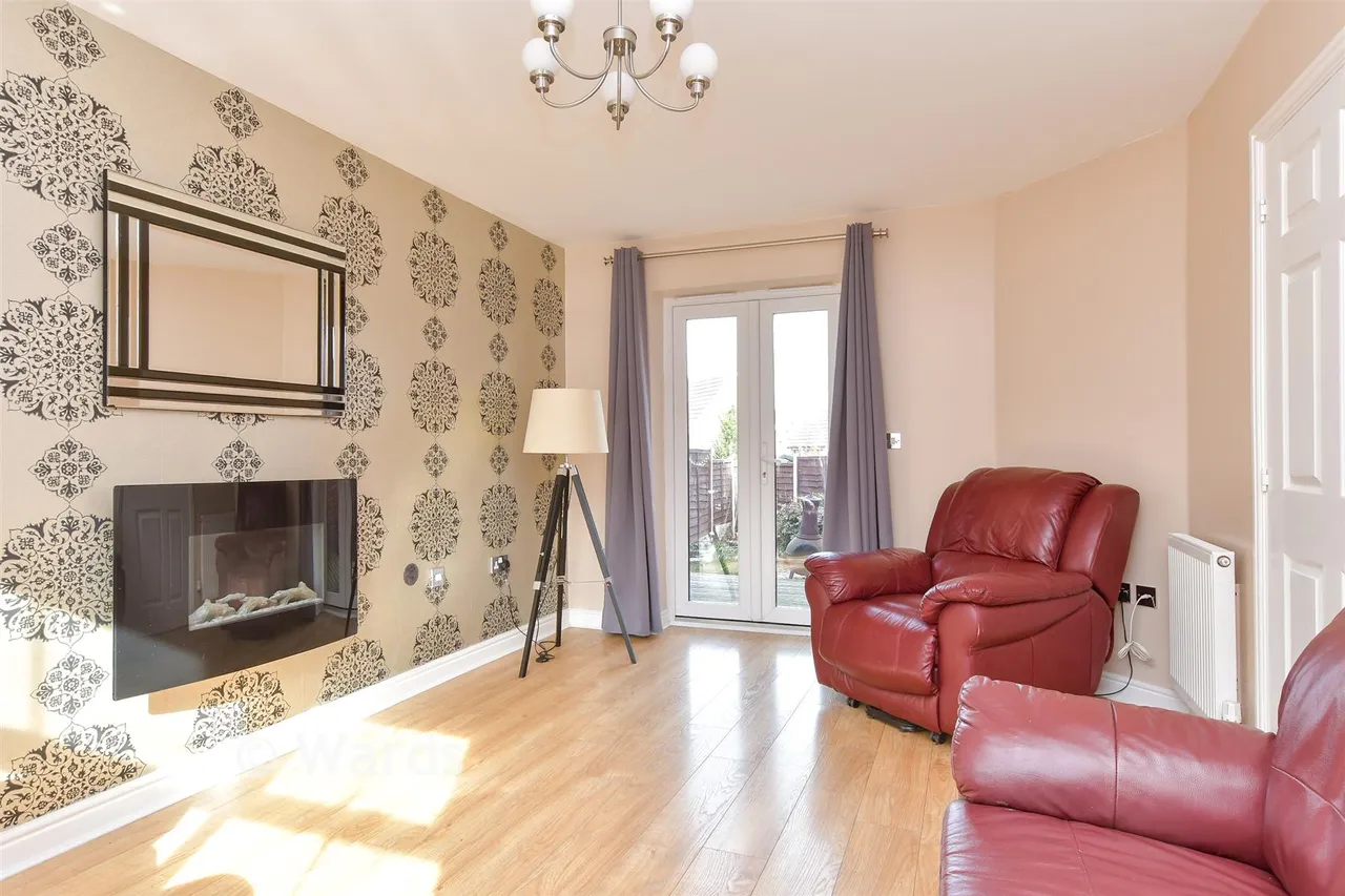 Cliffhouse Avenue, Minster On Sea, ME12, photo 5