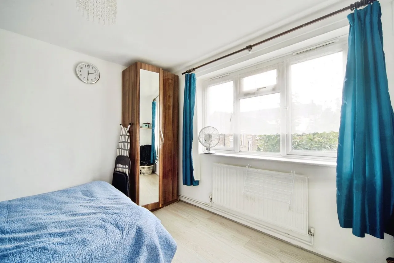 Greenhill Grove, London, E12, photo 11