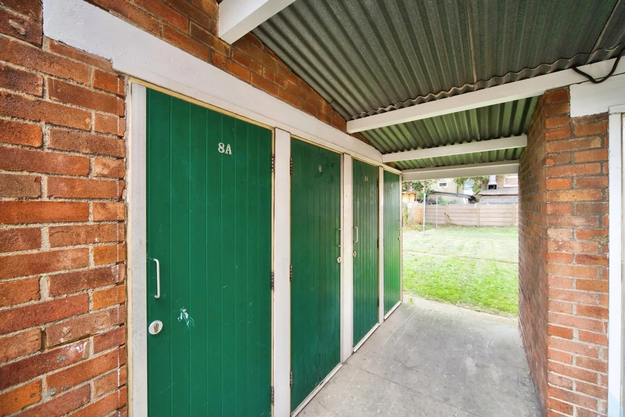 Greenhill Grove, London, E12, photo 15