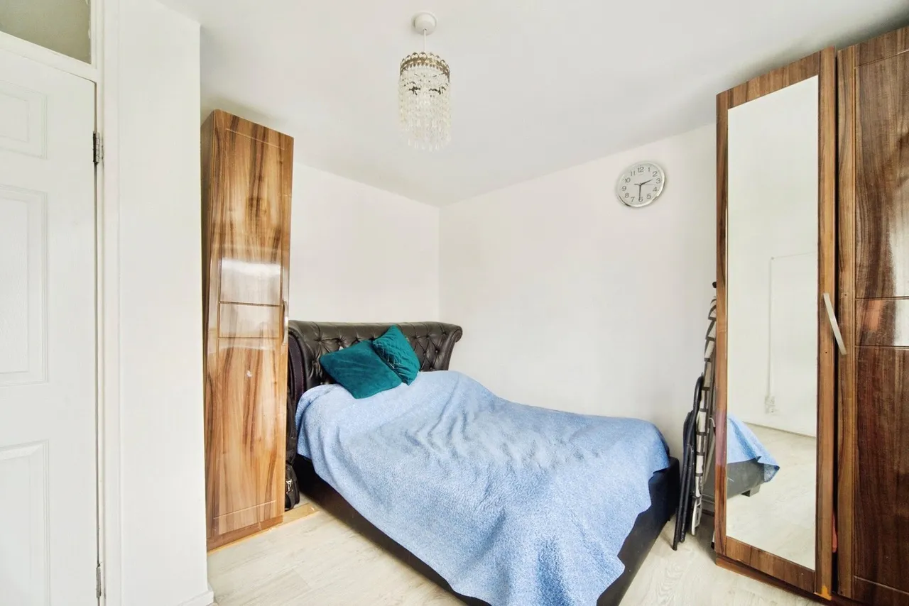 Greenhill Grove, London, E12, photo 5