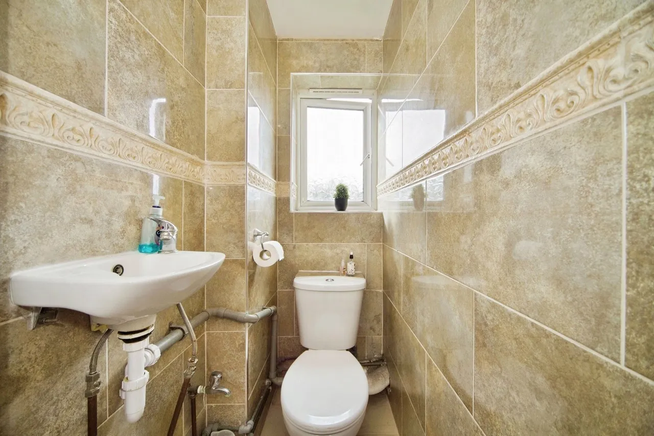 Greenhill Grove, London, E12, photo 13