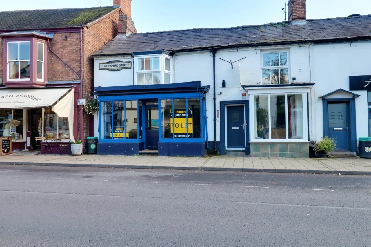 4 bed property for sale, Shropshire Street, Audlem
