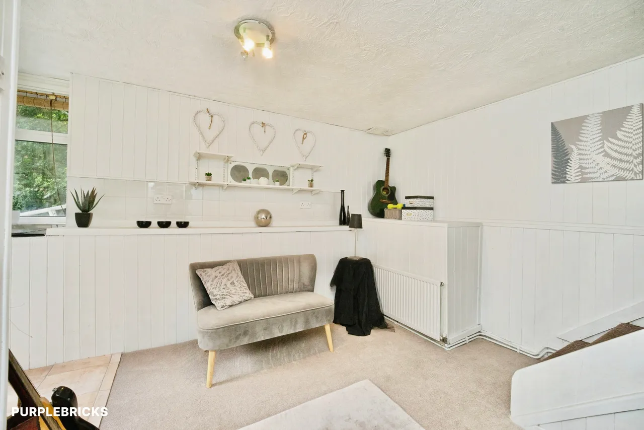Wimborne Drive, Keighley, BD21, photo 19