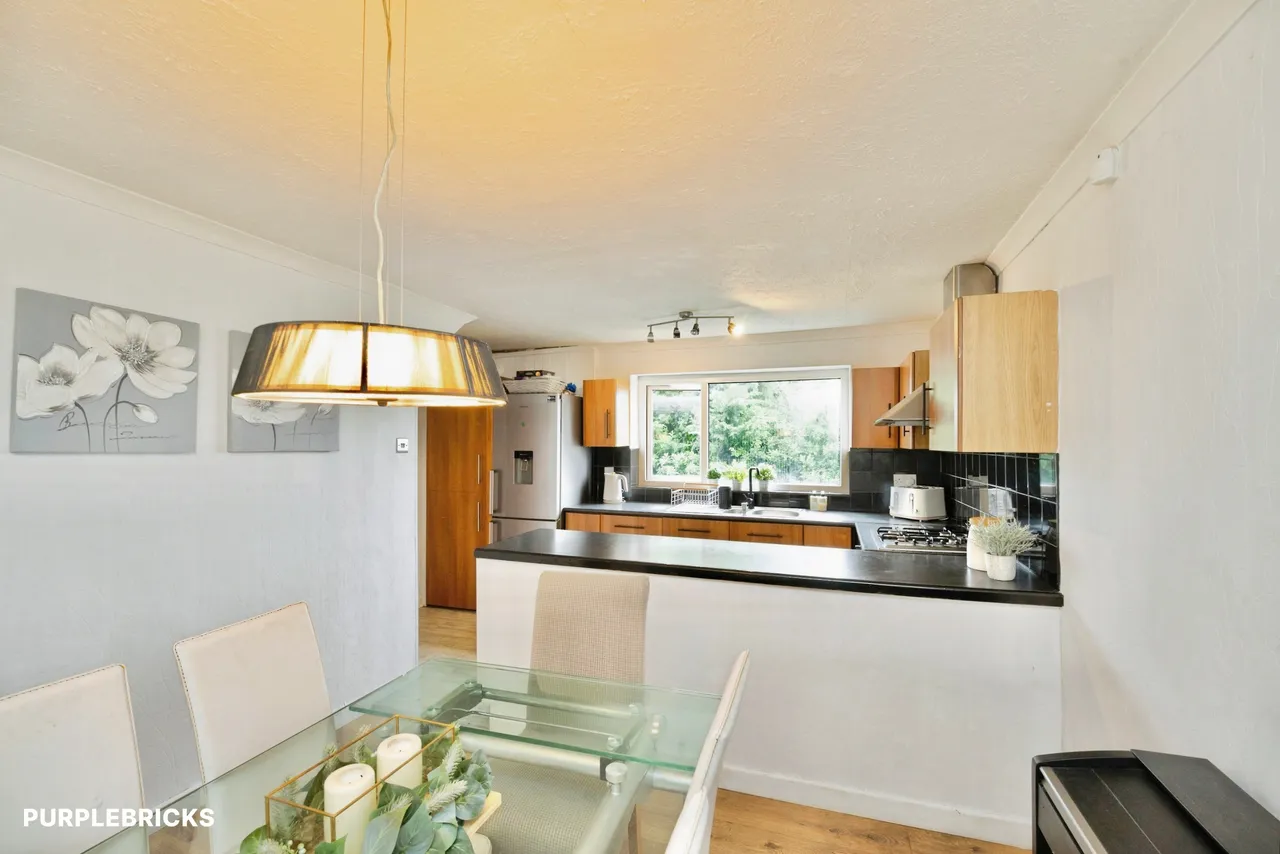 Wimborne Drive, Keighley, BD21, photo 10