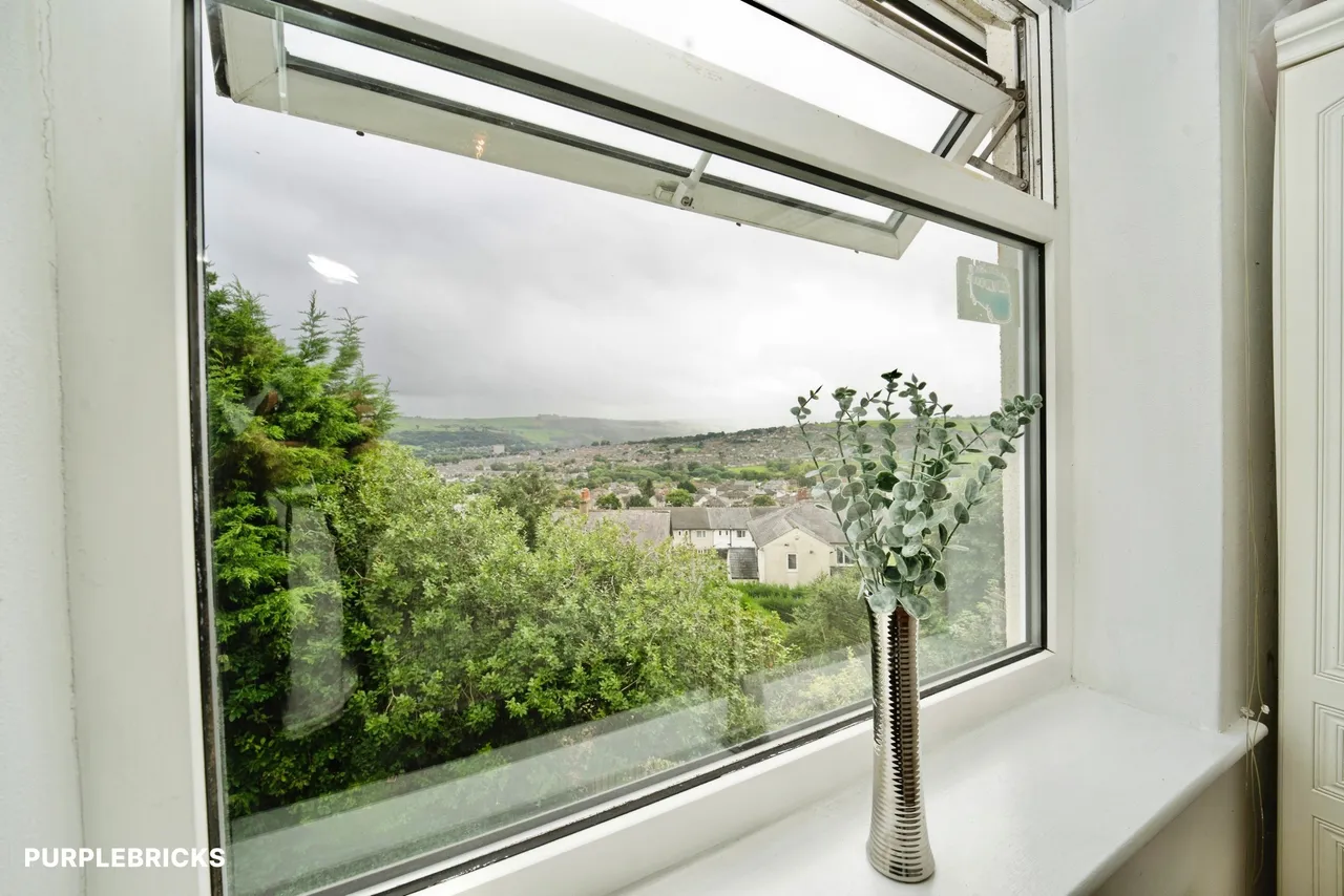 Wimborne Drive, Keighley, BD21, photo 12