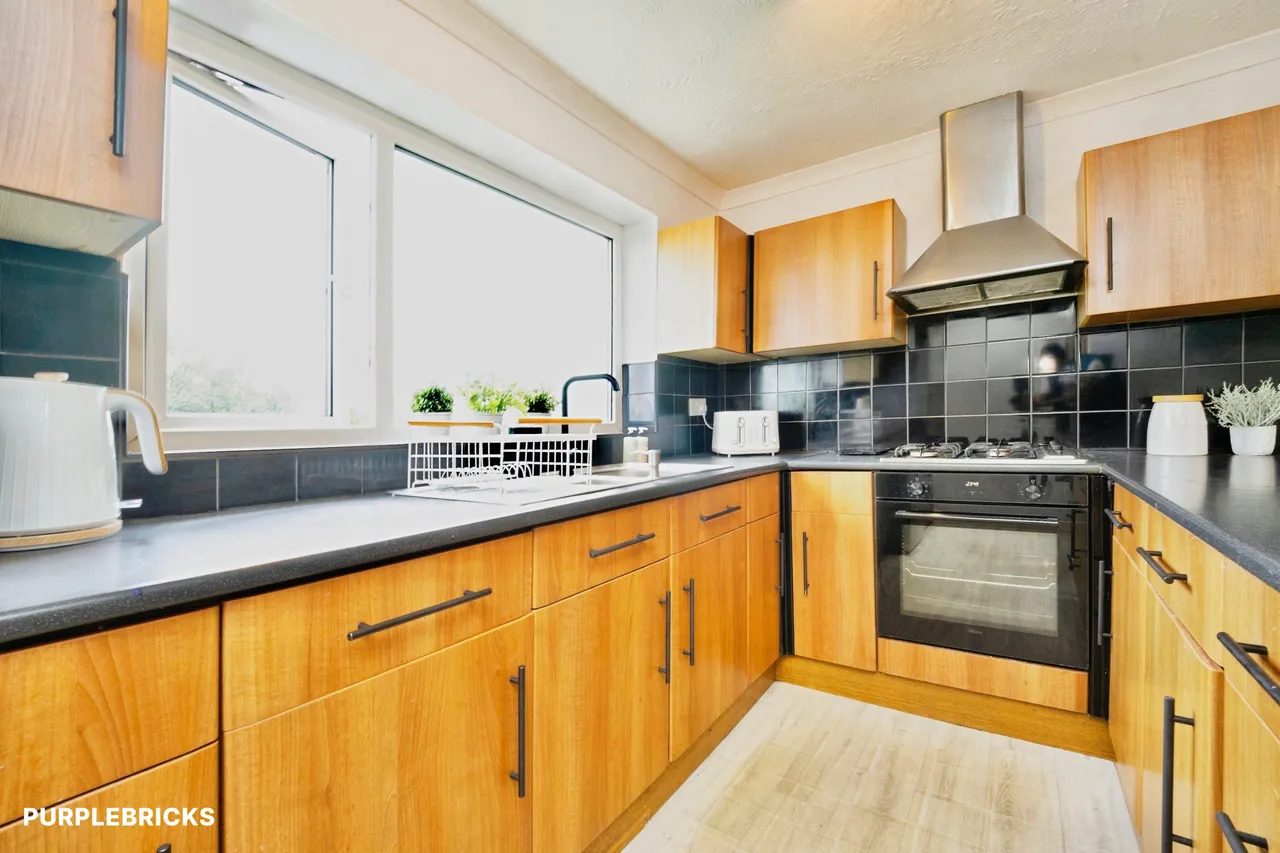 Wimborne Drive, Keighley, BD21, photo 11