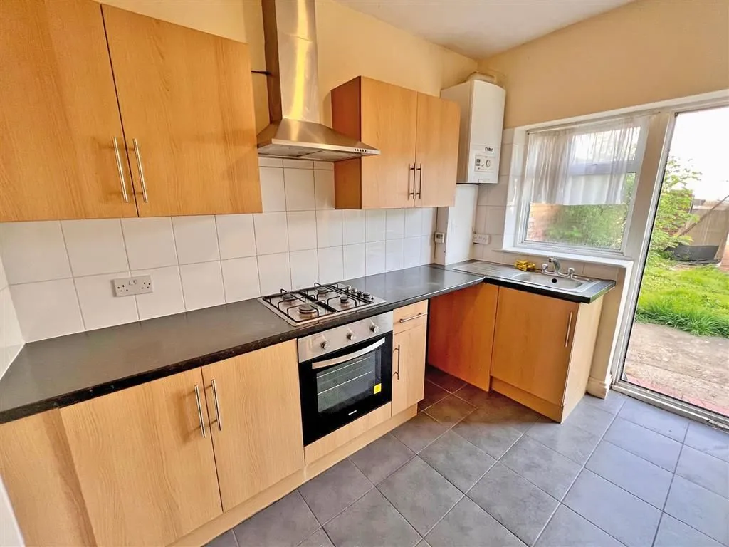Western Road, Southall, UB2, photo 3