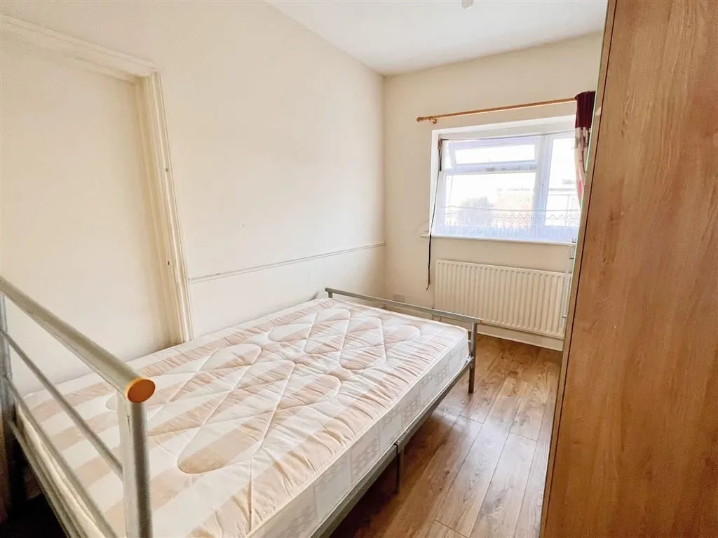 Western Road, Southall, UB2, photo 9