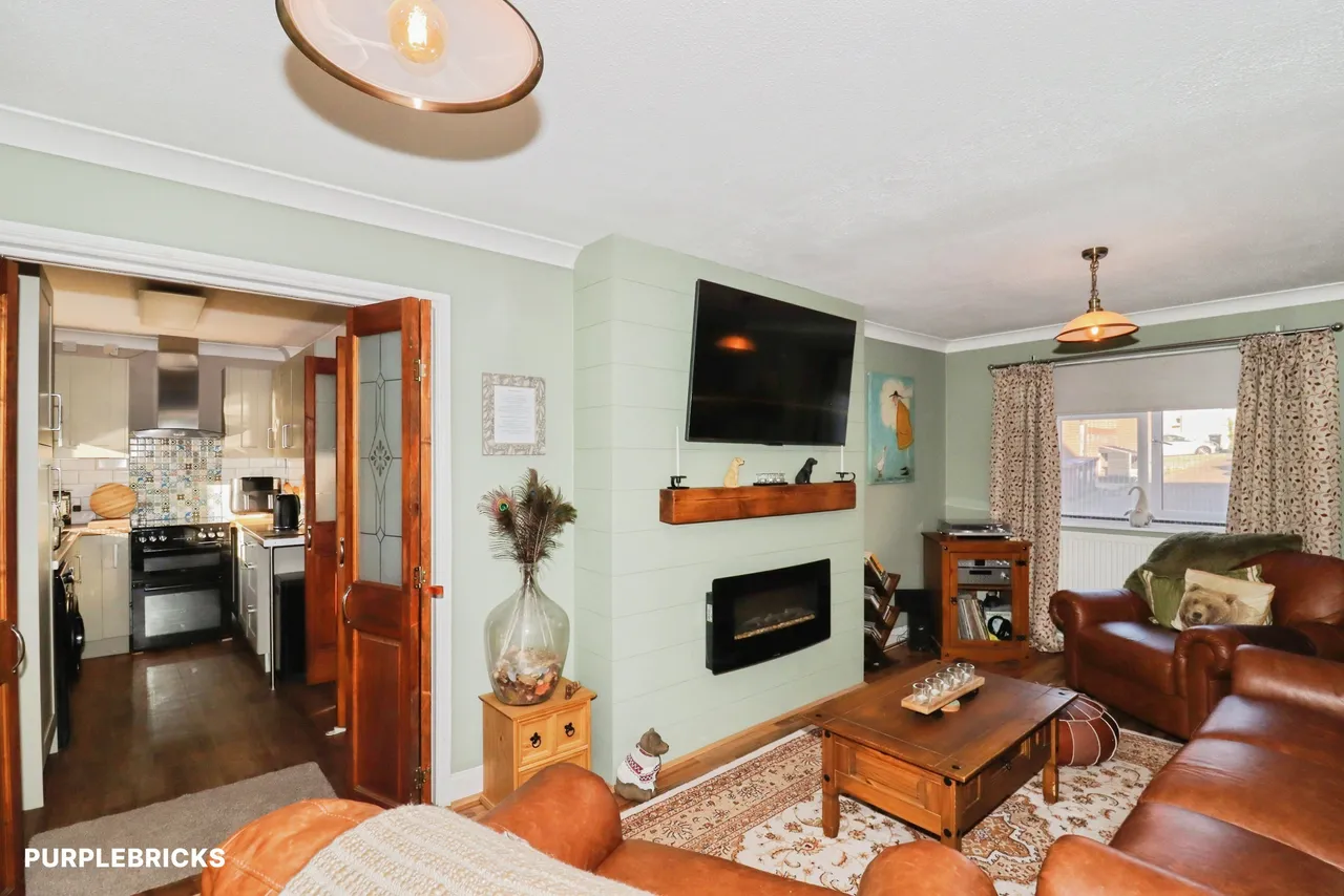 Highlands Close, Needham Market, IP6, photo 4