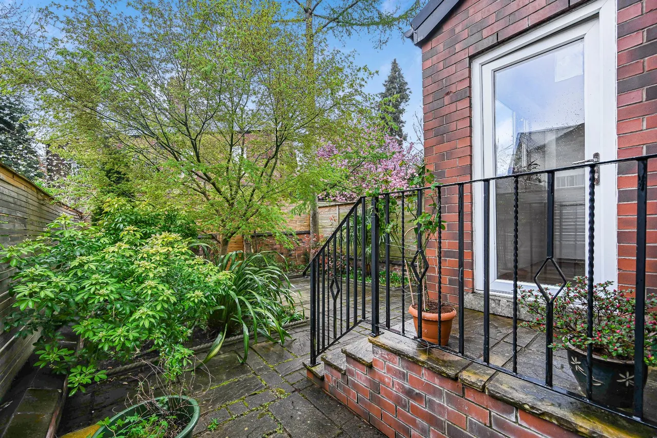 Burton Avenue, West Didsbury, M20, photo 11